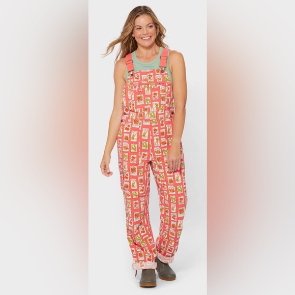 Duluth Trading women small overalls bibs heirloom gardening coral seed packs NWT